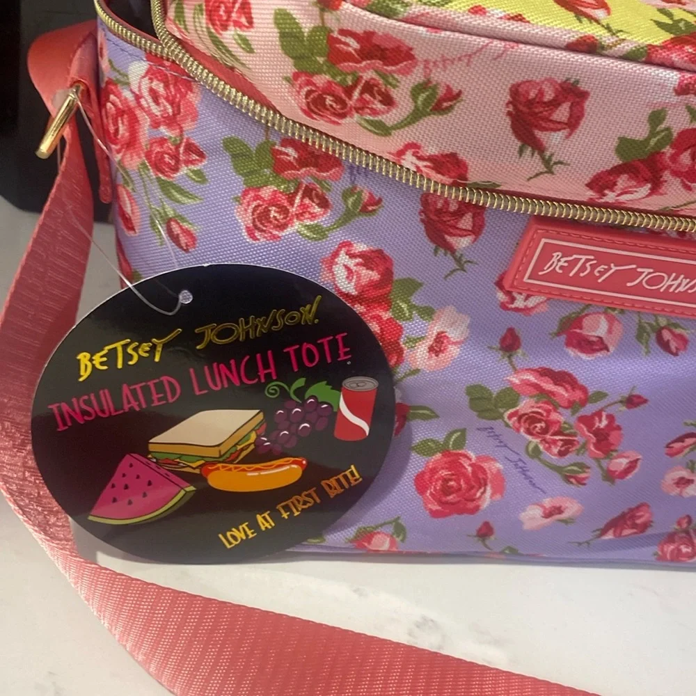 Betsey Johnson Floral Design 6 pack Cooler/Lunch Tote. Dual Handles - Picture 8 of 8